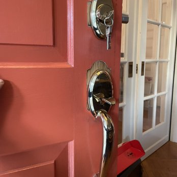 Luxury Locksmith, LLC